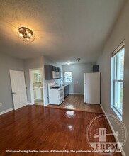 1879 N Main St in Fall River, MA - Building Photo - Building Photo