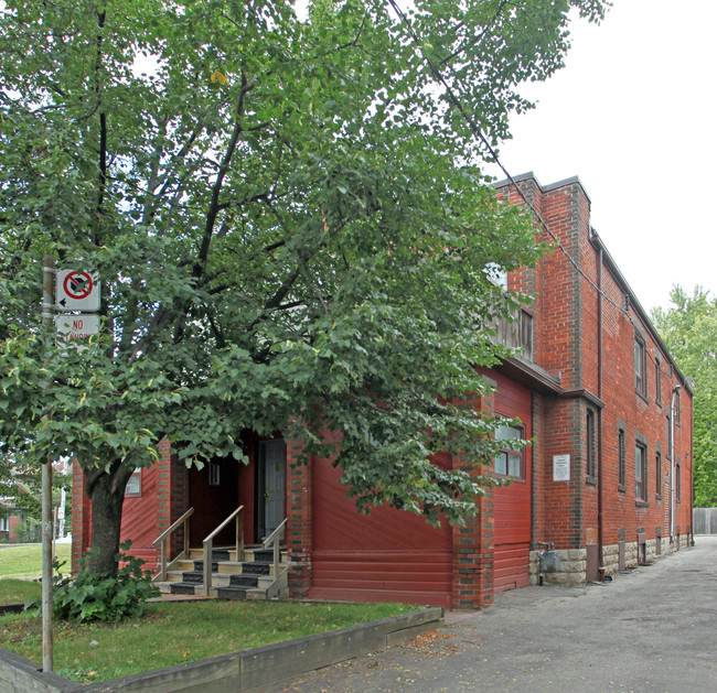 Dawes Road Apartments in Toronto, ON - Building Photo - Building Photo