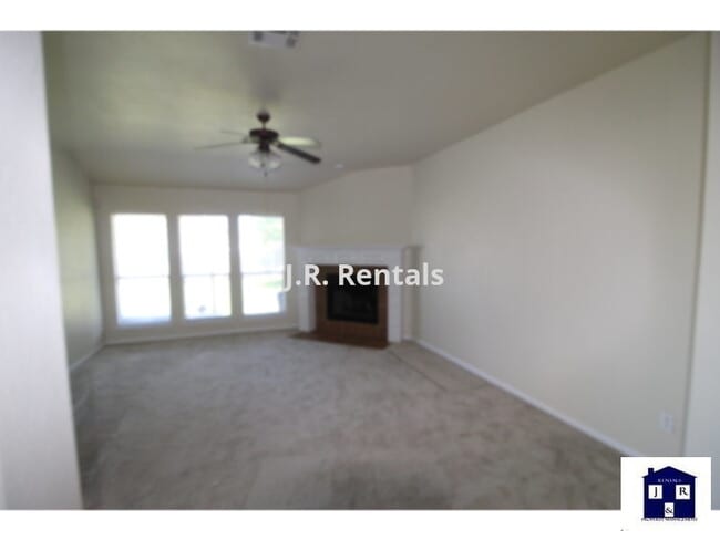 207 Crowfoot Dr in Harker Heights, TX - Building Photo - Building Photo