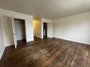 620 W Fairhaven St in Roseburg, OR - Building Photo - Building Photo