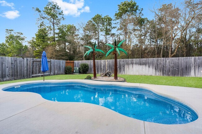 property at 3815 Wright's Landing Dr