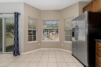 4975 Kemps Lake Dr in Virginia Beach, VA - Building Photo - Building Photo