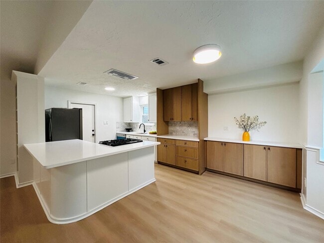 property at 12118 Dorrance Ln