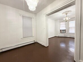 183 Fairview Ave in Jersey City, NJ - Building Photo - Building Photo