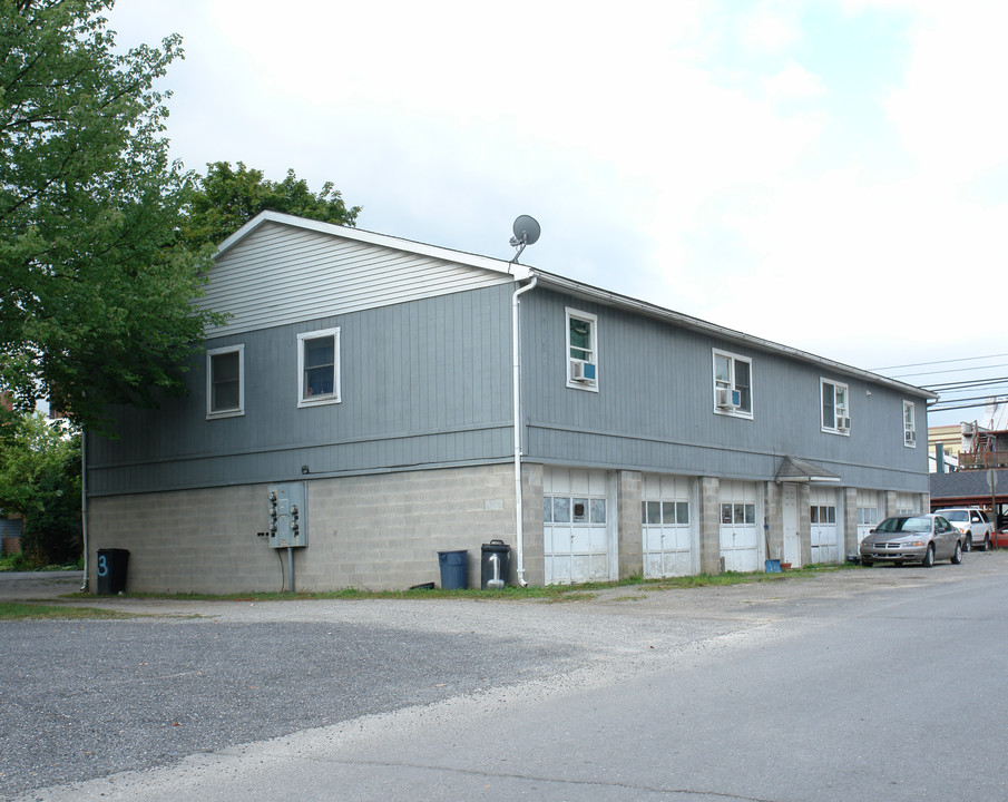 2 Noble Aly in Muncy, PA - Building Photo