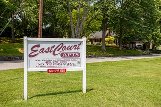 East Court Apartments in Rogersville, TN - Foto de edificio - Other