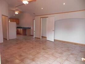 803 E Water St in Prospect, OH - Building Photo