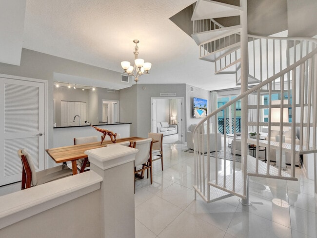 225 NE 1st St in Delray Beach, FL - Building Photo - Building Photo