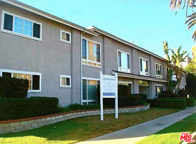 property at 4555 Sylmar Ave