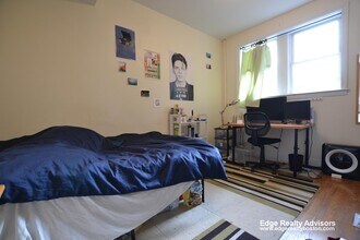 62 Egmont St, Unit 3 in Brookline, MA - Building Photo - Building Photo