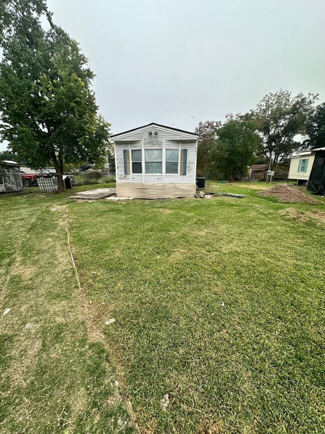 property at 8623 Bloombury Ln