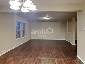 6503 W Philadelphia Dr in McCordsville, IN - Building Photo - Building Photo