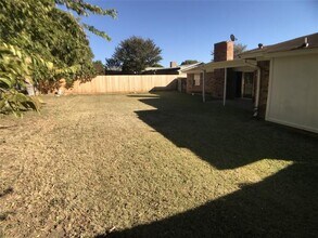 9944 Edmund Dr in Benbrook, TX - Building Photo - Building Photo