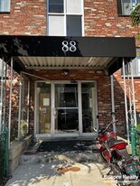 88 Gardner St in Boston, MA - Building Photo
