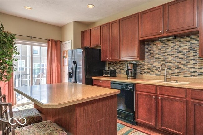 246 Coatsville Dr in Westfield, IN - Building Photo - Building Photo