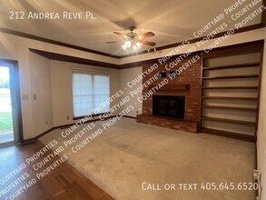 212 Andrea Reve Pl in Moore, OK - Building Photo - Building Photo