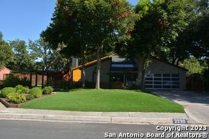 3330 Trailway Park St in San Antonio, TX - Building Photo