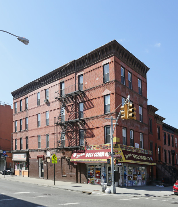 212 Ralph Ave in Brooklyn, NY - Building Photo