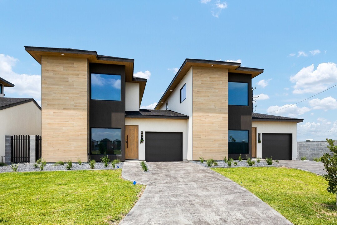 709 Juniper Cir in Harlingen, TX - Building Photo