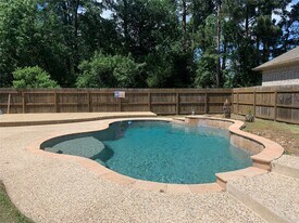 11626 Alcott Dr in Montgomery, TX - Building Photo