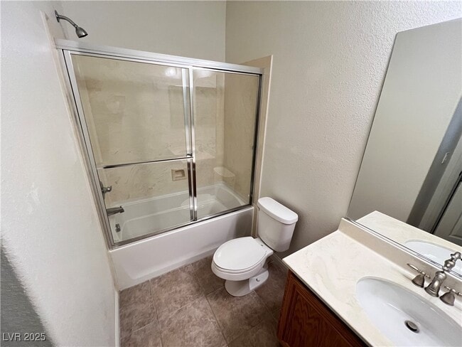 property at 742 Canary Wharf Dr