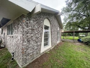 11042 Lafferty Oaks St in Houston, TX - Building Photo - Building Photo