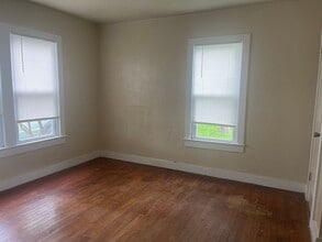 810 N Denver Ave in Russellville, AR - Building Photo - Building Photo