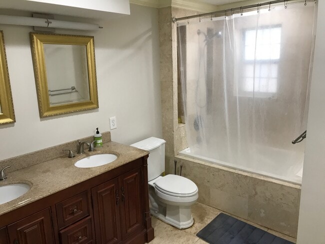 488 Burlington Road Northeast, Unit Apt 4 in Atlanta, GA - Building Photo - Building Photo