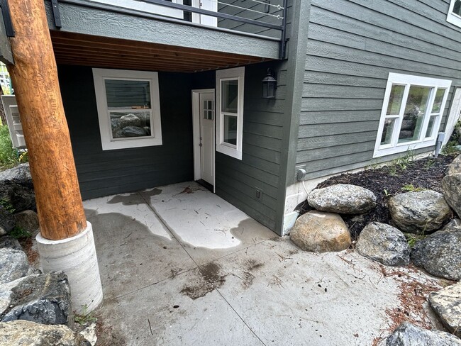property at 131 Clothier Ln