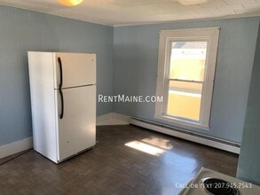 29 Holyoke St in Brewer, ME - Building Photo - Building Photo