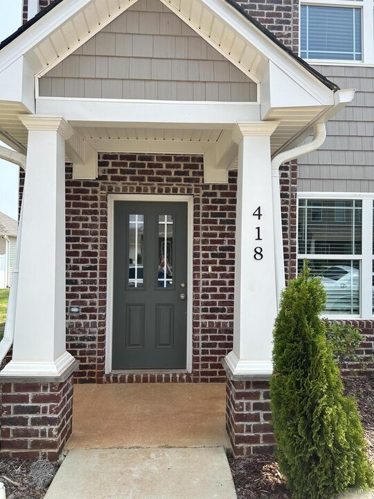 418 Falls Pointe in Madison, AL - Foto de edificio