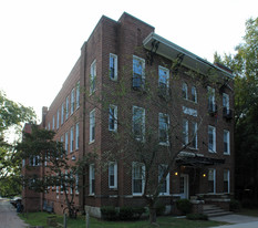 506 N Buchanan Blvd Apartments