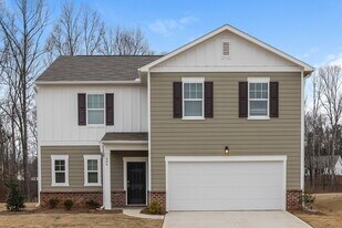 406 San Sebastian Dr in Locust Grove, GA - Building Photo
