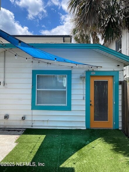 590 1st St N in Jacksonville Beach, FL - Building Photo - Building Photo