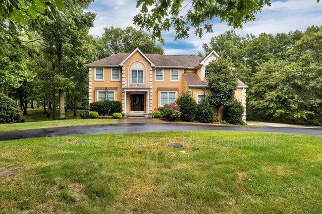 property at 113 Lighthouse Ln