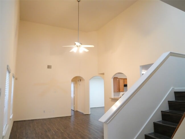 property at 14915 Aberdeen Meadow Lane