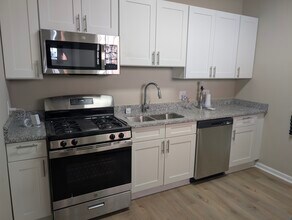 4211 Sheldon Ave, Unit 1 in Baltimore, MD - Building Photo - Building Photo