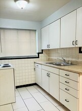 1623 Summit Rd, Unit 3 in Cincinnati, OH - Building Photo - Building Photo