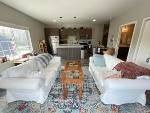 600 8th St S in Moorhead, MN - Building Photo - Building Photo