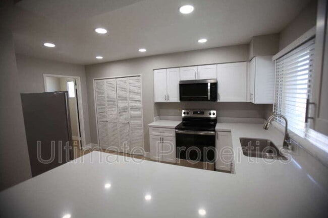 property at 10825 N 45th Ln