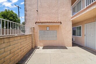 11100 Pangborn Ave. in Downey, CA - Building Photo - Building Photo