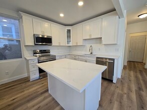 762 E Station St in Kankakee, IL - Building Photo - Building Photo