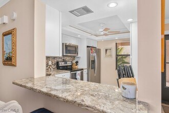 4300 Belair Ln in Naples, FL - Building Photo - Building Photo