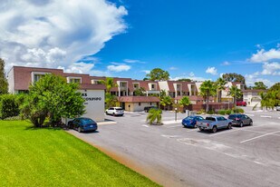 Villas Escondido in Titusville, FL - Building Photo