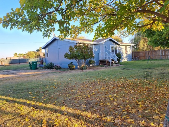 property at 25156 CA-99