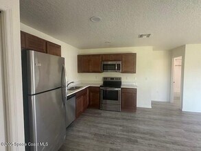 798 Lunar Lake Cir in Cocoa, FL - Foto de edificio - Building Photo