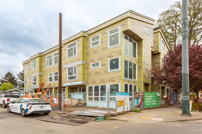 Kenton Townhomes in Portland, OR - Building Photo - Building Photo