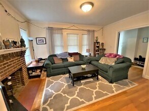49 Allen St in Arlington, MA - Building Photo - Building Photo