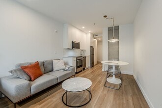 1230 R. Bishop in Montréal, QC - Building Photo - Building Photo