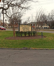 Green Hills Manor Apartments in Nashville, TN - Building Photo - Building Photo